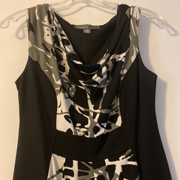 Great dress - Picture 2 of 5